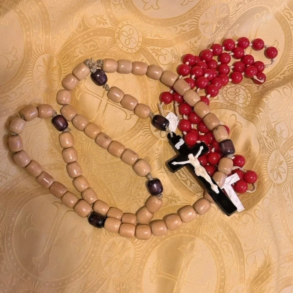 Vintage Wall‎ Rosary Lot Wood Acrylic 33 in Hand Tied